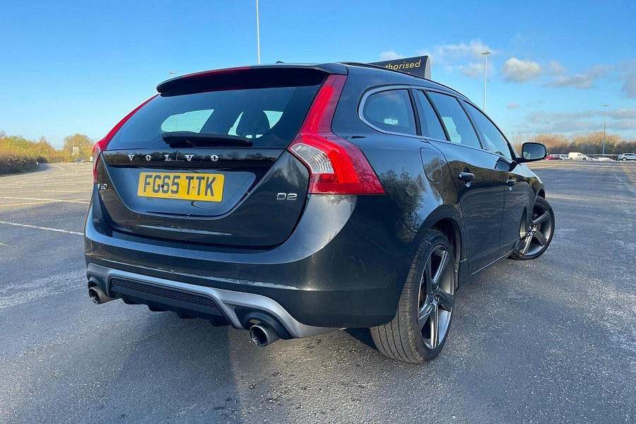 2015 Volvo V60 photo 8