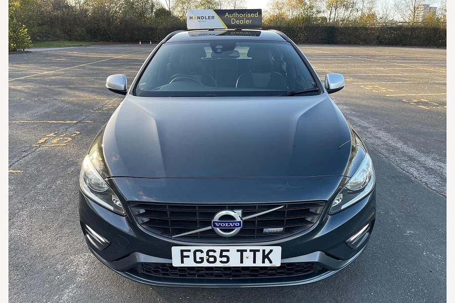 Volvo V60 photo 2