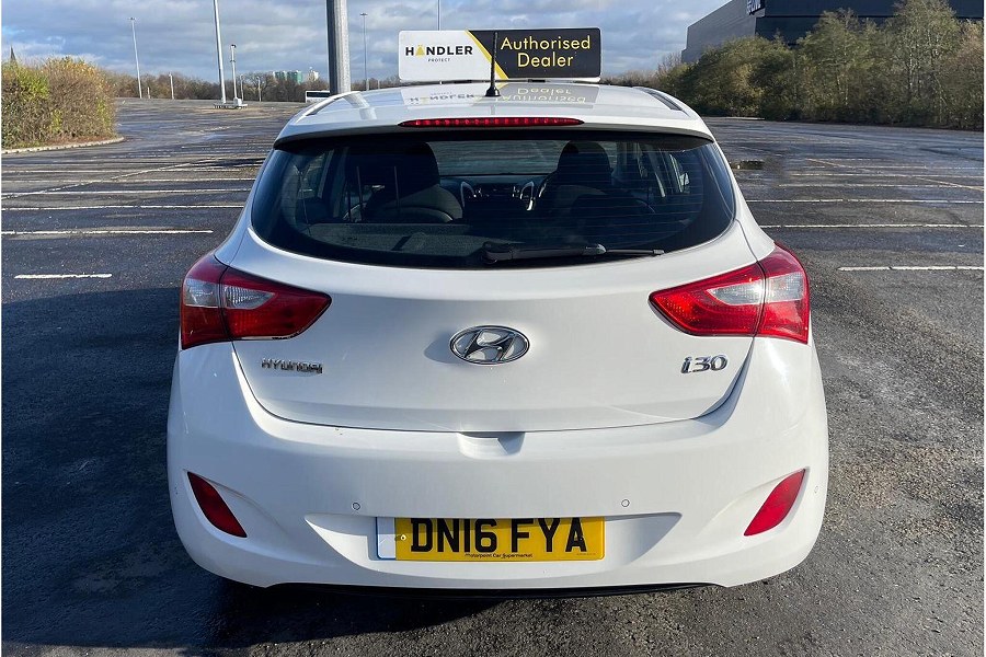 2016 Hyundai i30 photo 6
