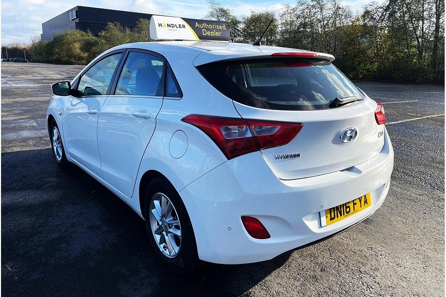 2016 Hyundai i30 photo 5