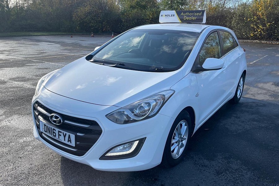 2016 Hyundai i30 photo 3