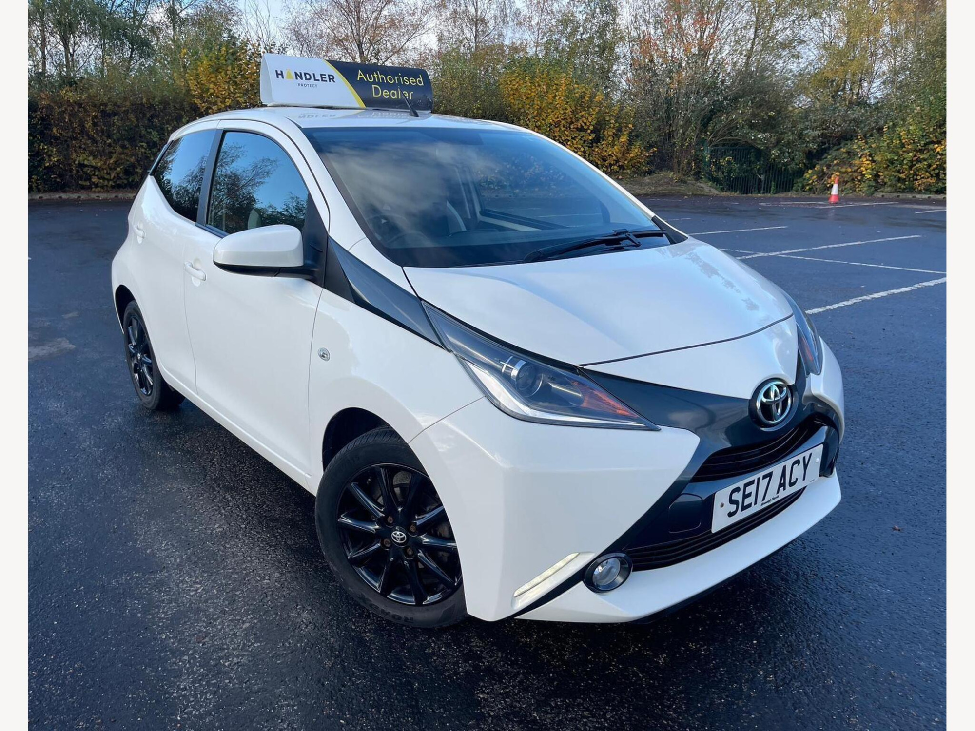 2017 Toyota AYGO 1.0 VVT-i x-style Euro 6 5dr for sale at Bros Motors
