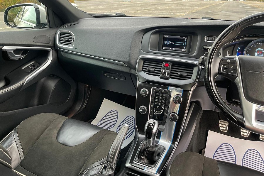 2014 Volvo V40 photo 14