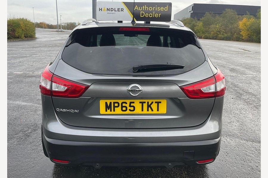 2015 Nissan Qashqai photo 6