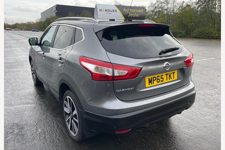 2015 Nissan Qashqai photo 5
