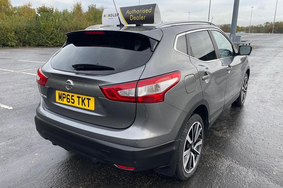 2015 Nissan Qashqai photo 7