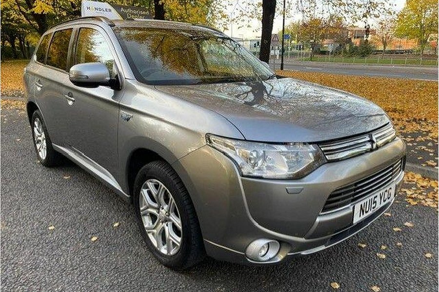 2015 Mitsubishi Outlander photo 9