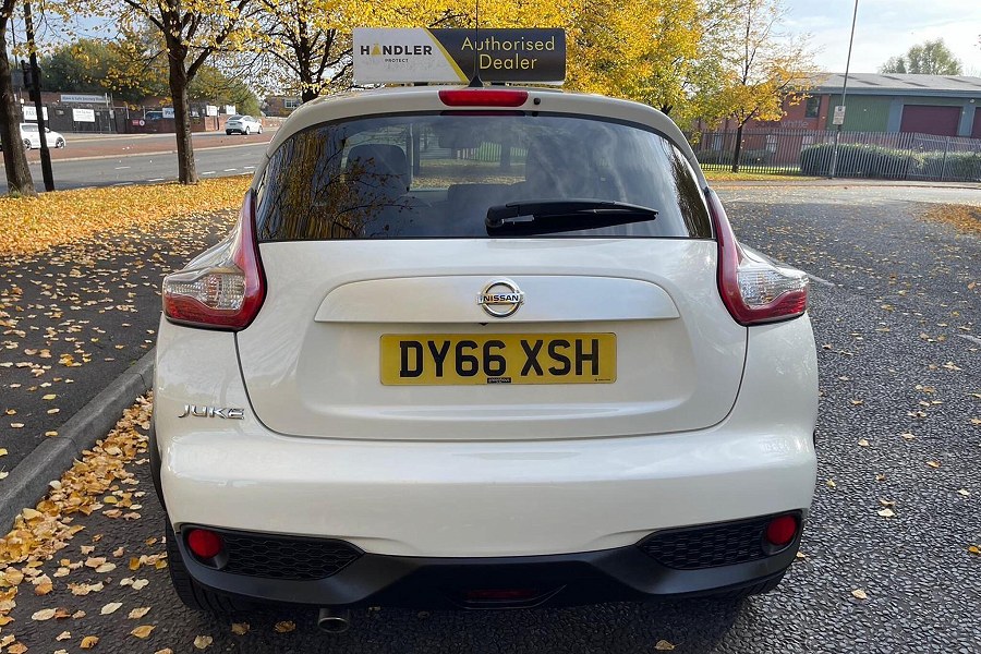 2016 Nissan Juke photo 11