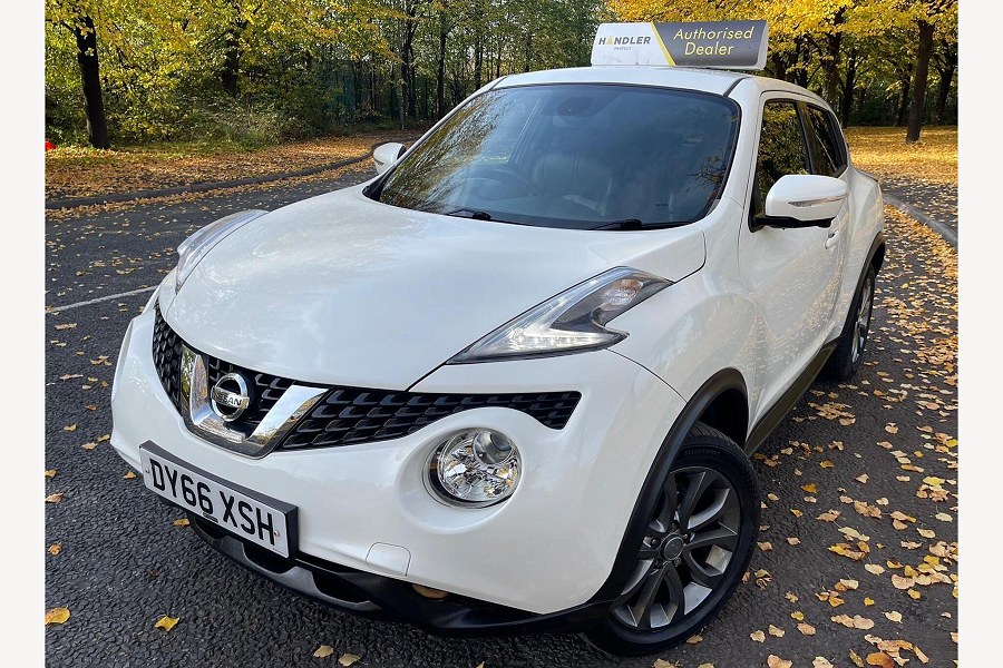 2016 Nissan Juke photo 3