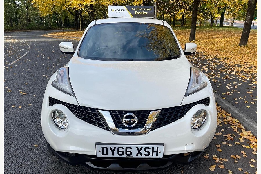 Nissan Juke photo 2