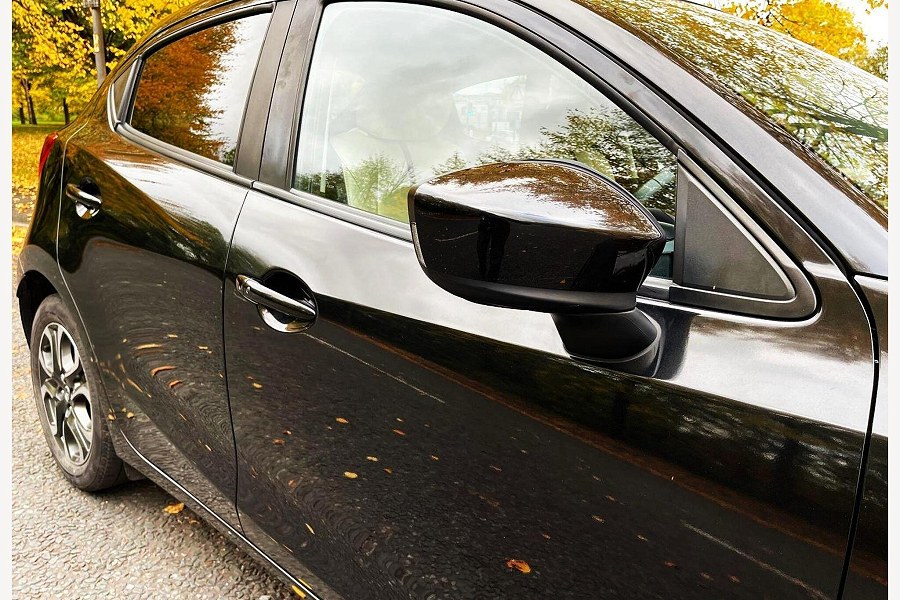 2016 Mazda Mazda2 photo 13