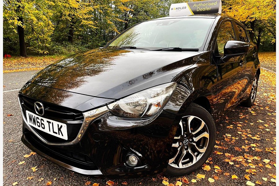 2016 Mazda Mazda2 photo 11