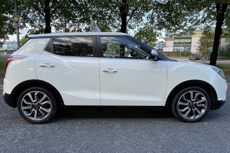 2015 SsangYong Tivoli photo 8
