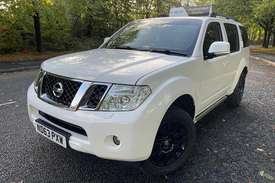 2013 Nissan Pathfinder photo 11