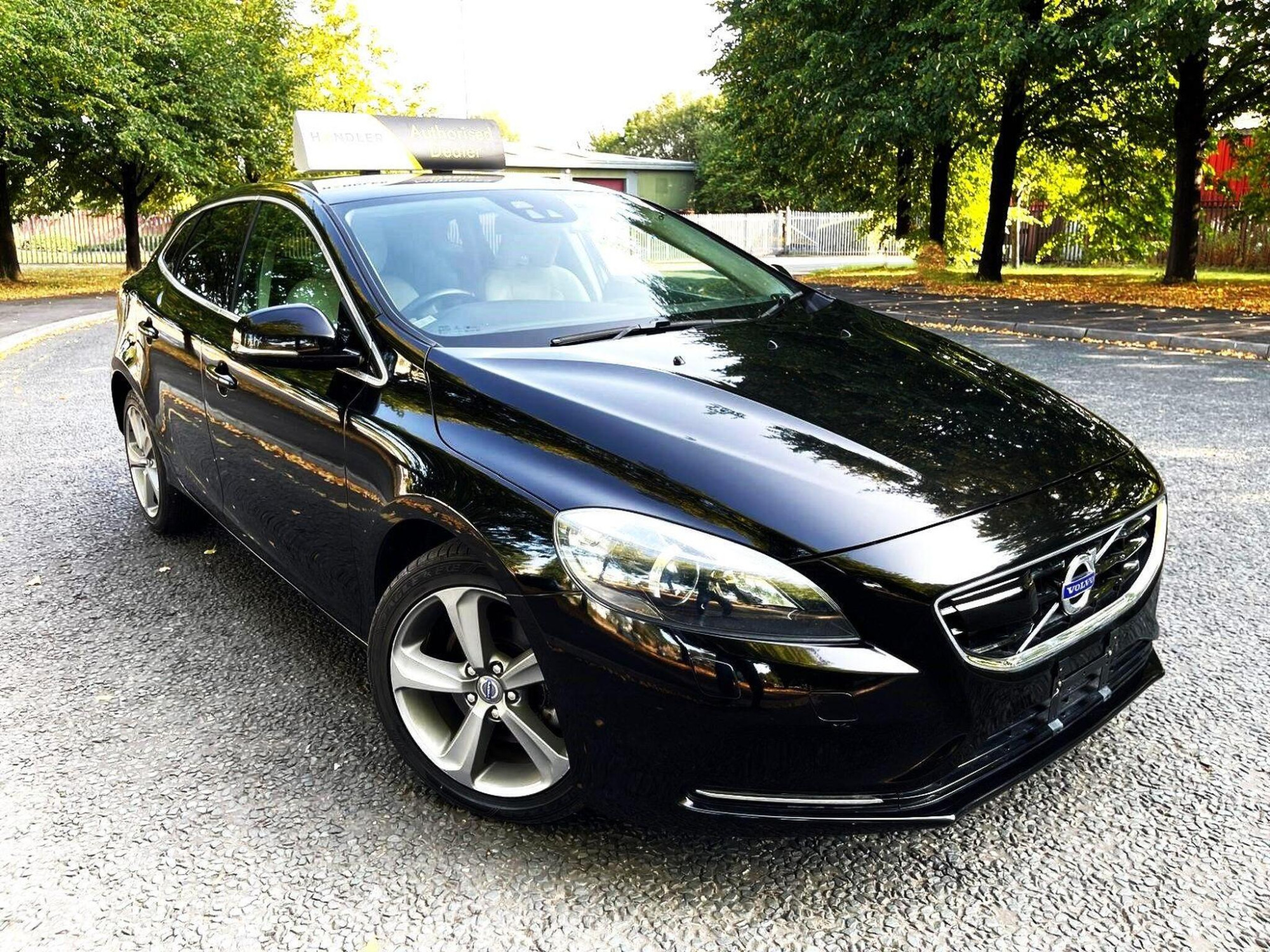 2014 Volvo V40 for sale at Bros Motors