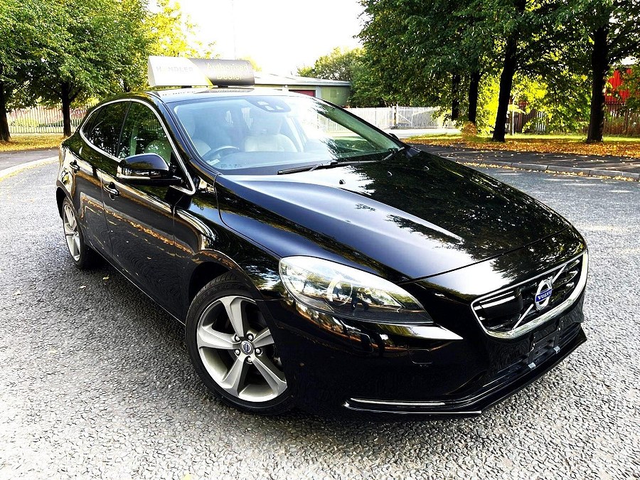 Volvo V40
