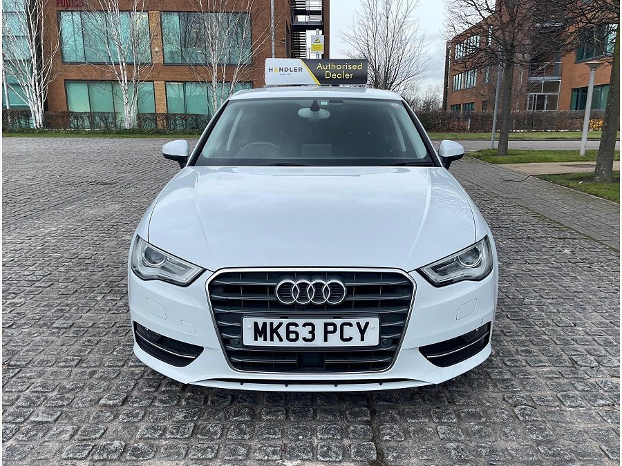 Audi A3 photo 2