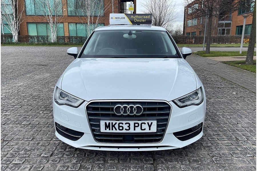 Audi A3 photo 2