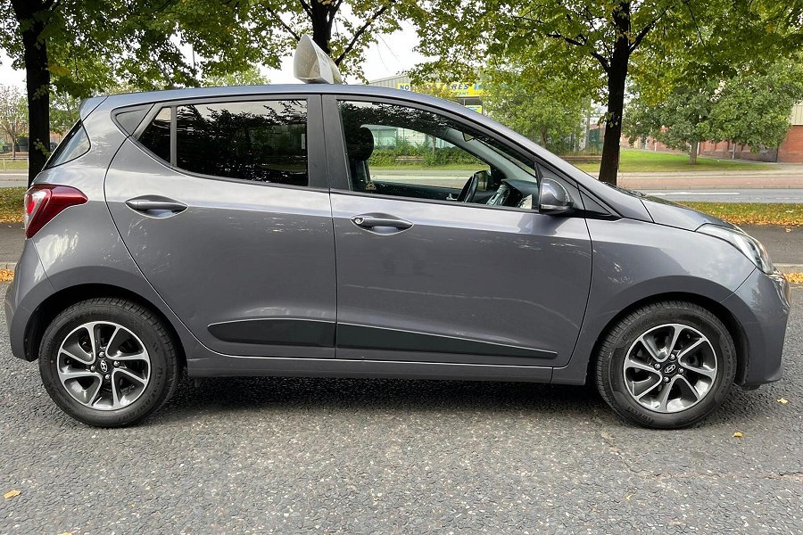 2017 Hyundai i10 photo 8