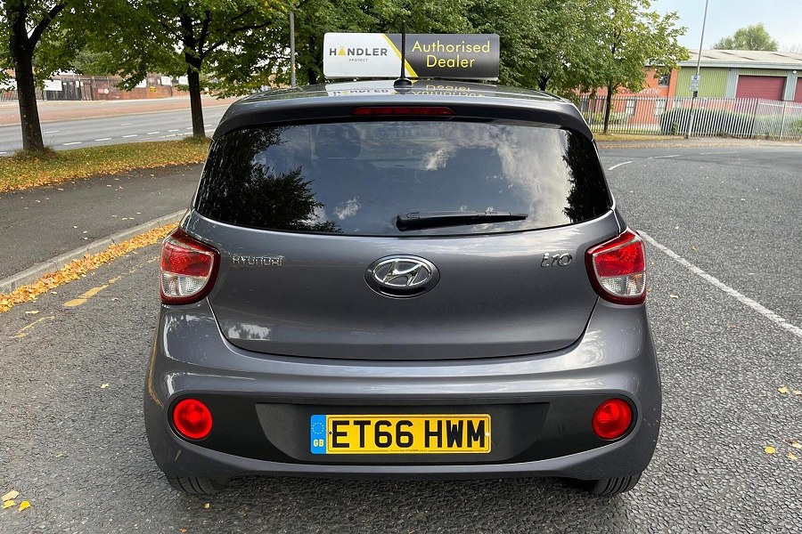 2017 Hyundai i10 photo 6