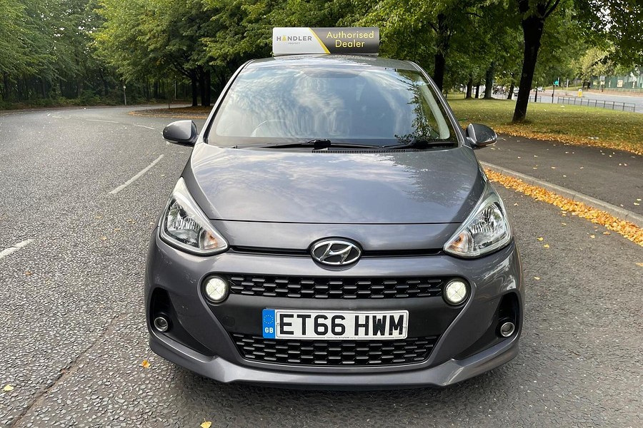 Hyundai i10 photo 2