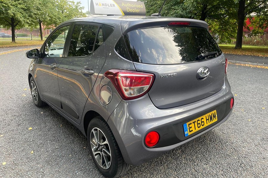 2017 Hyundai i10 photo 5