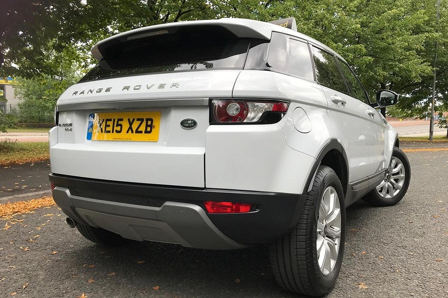 2015 Land Rover Range Rover Evoque photo 13