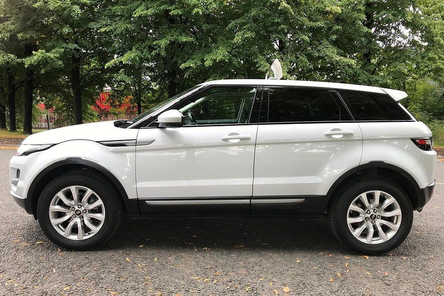 2015 Land Rover Range Rover Evoque photo 4