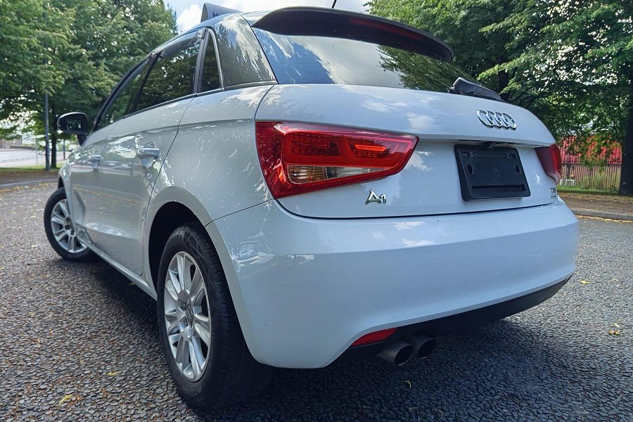 2014 Audi A1 photo 10