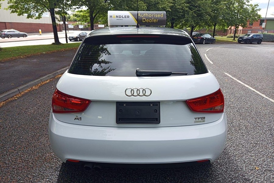 2014 Audi A1 photo 6