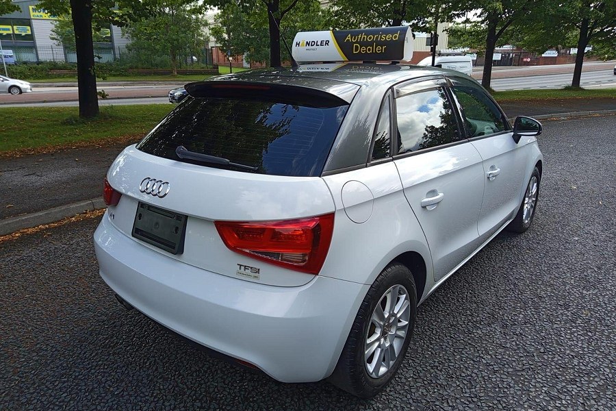 2014 Audi A1 photo 7