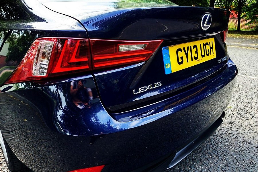 2013 Lexus IS photo 9