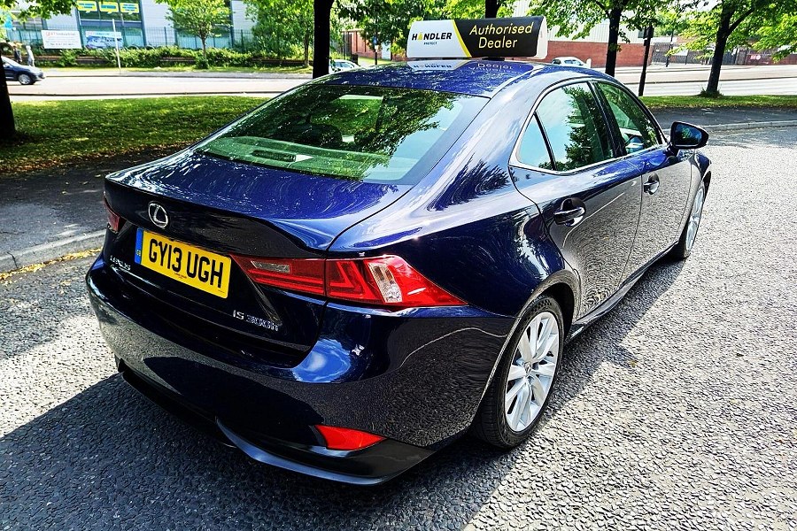 2013 Lexus IS photo 7