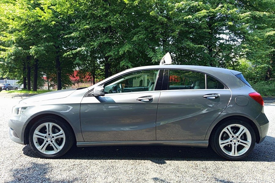 2015 Mercedes-Benz A Class photo 4