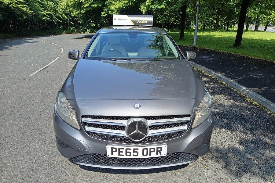 Mercedes-Benz A Class photo 2
