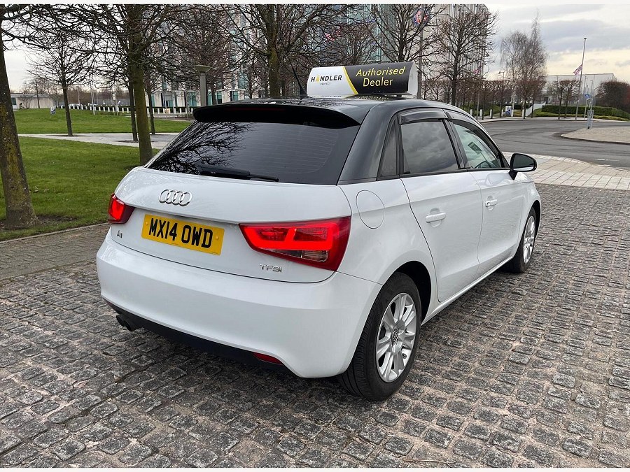 2014 Audi A1 photo 6