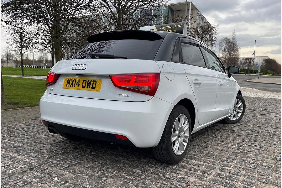 2014 Audi A1 photo 10