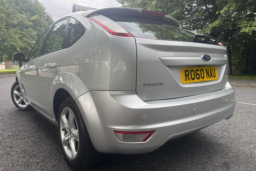 2010 Ford Focus photo 4
