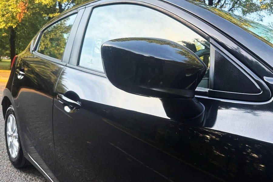 2016 Mazda Mazda2 photo 13