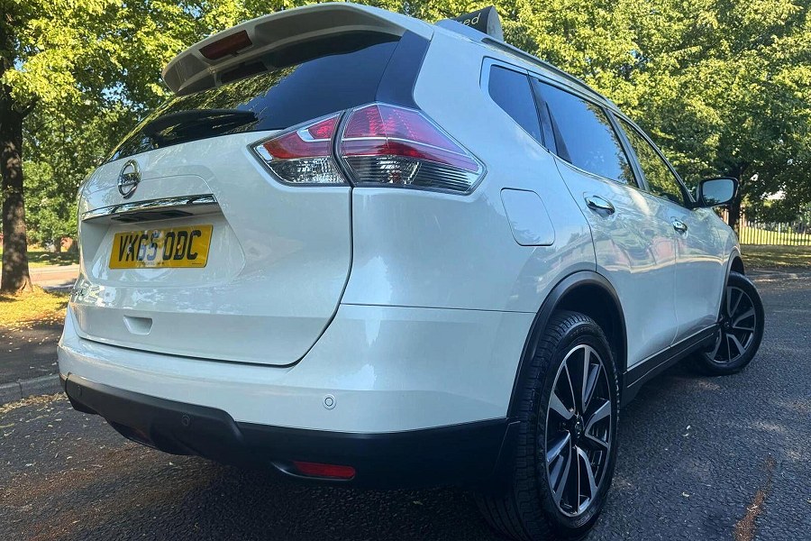 2015 Nissan X-Trail photo 12