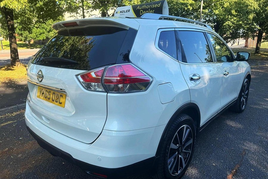 2015 Nissan X-Trail photo 7
