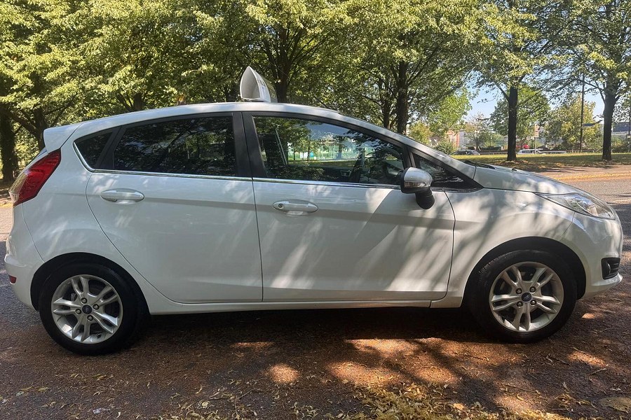 2014 Ford Fiesta photo 10