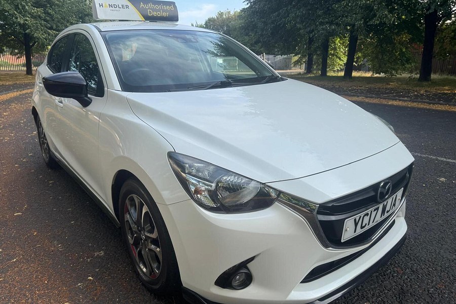 2017 Mazda Mazda2 photo 8