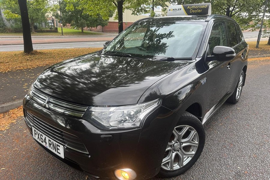 2014 Mitsubishi Outlander photo 11