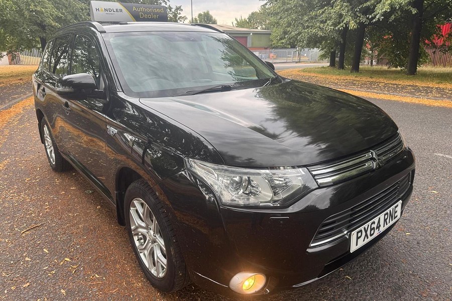 2014 Mitsubishi Outlander photo 9