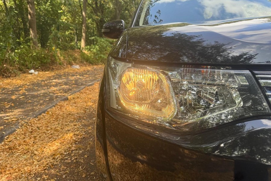 2015 Mitsubishi Outlander photo 14