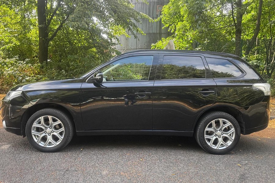 2015 Mitsubishi Outlander photo 9
