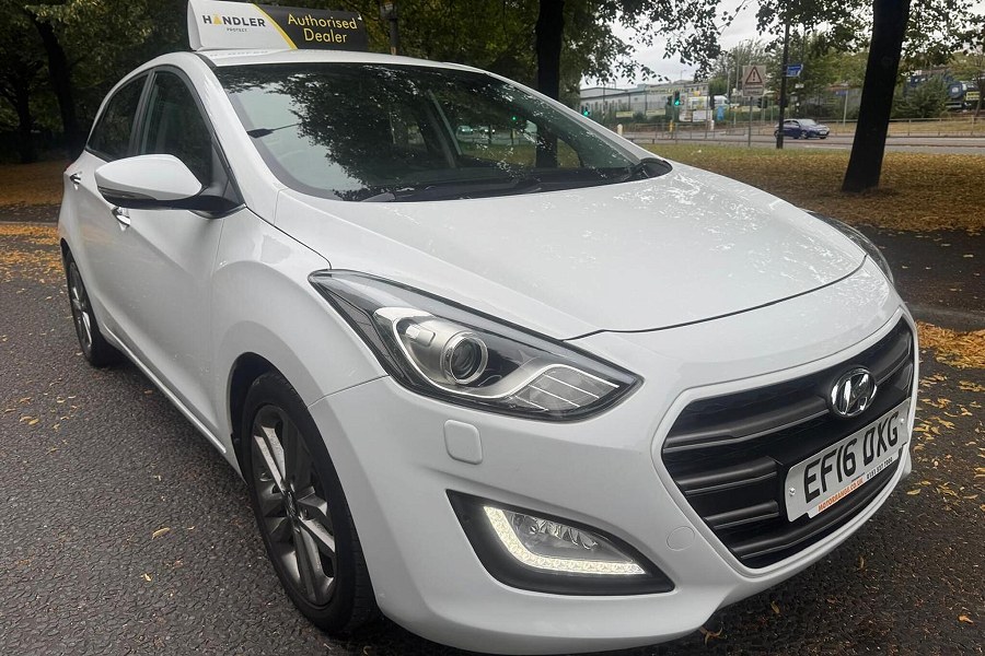 2016 Hyundai i30 photo 9