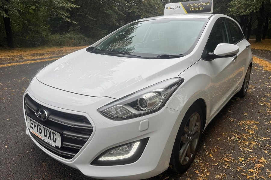 2016 Hyundai i30 photo 3