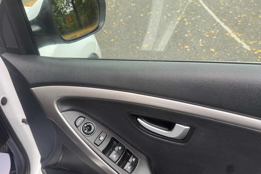 2016 Hyundai i30 photo 14